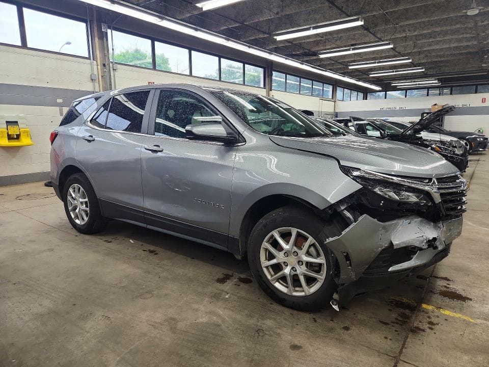2023 CHEVROLET EQUINOX LT 4