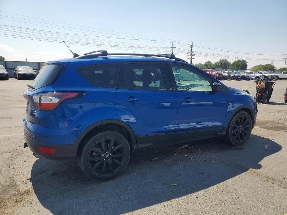 2018 FORD ESCAPE SE 3