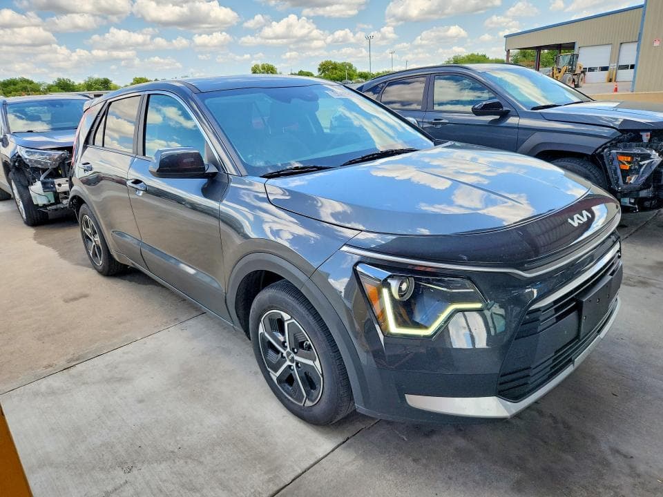 2026 KIA NIRO LX 4