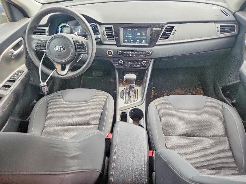 2019 KIA NIRO LX 8