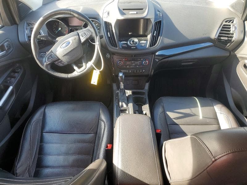 2017 FORD ESCAPE TITANIUM 8