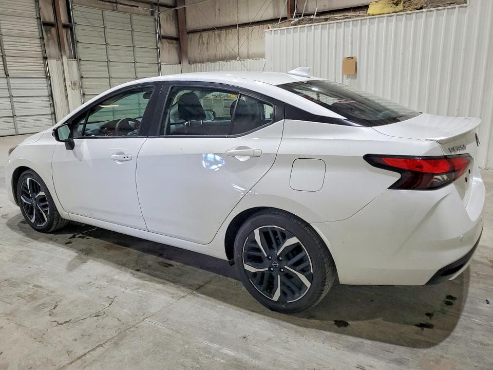 2025 NISSAN VERSA SR 2