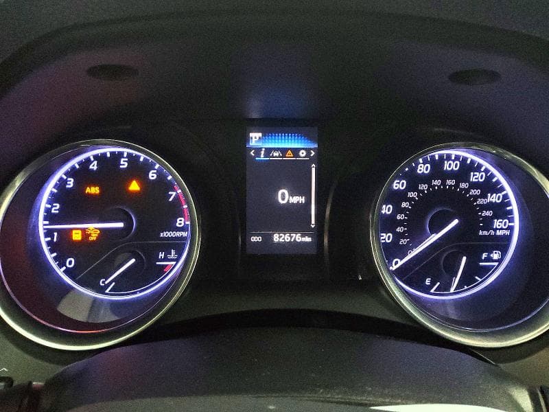 2019 TOYOTA CAMRY LE 9
