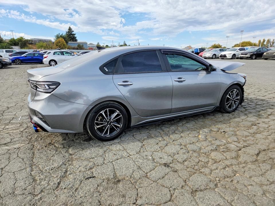 2022 KIA FORTE LXS 3