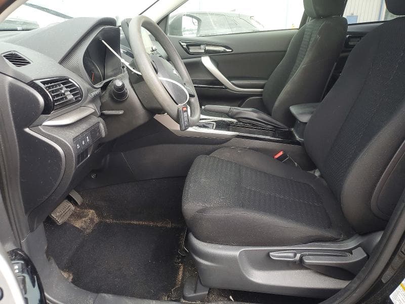 2024 MITSUBISHI ECLIPSE CROSS LE 7