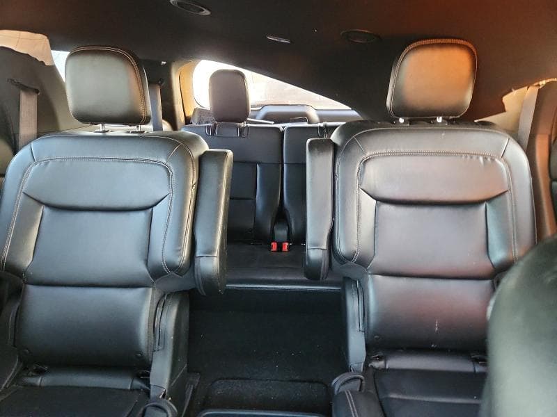 2020 FORD EXPLORER XLT 10