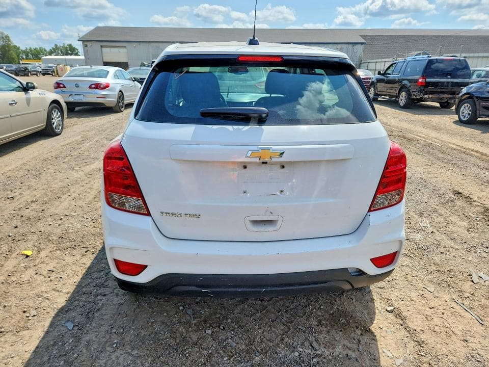 2018 CHEVROLET TRAX LS 6