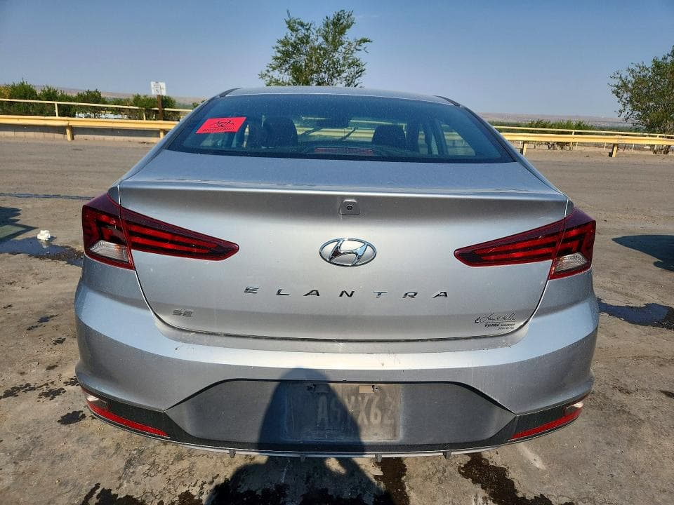 2020 HYUNDAI ELANTRA SE 6