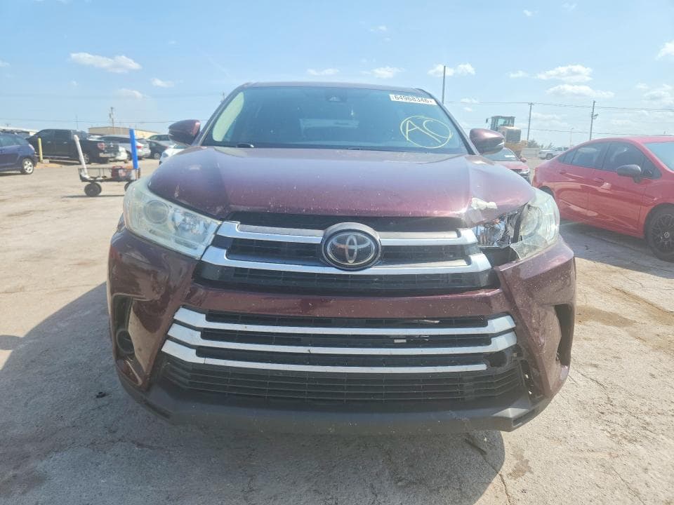 2018 TOYOTA HIGHLANDER LE 5
