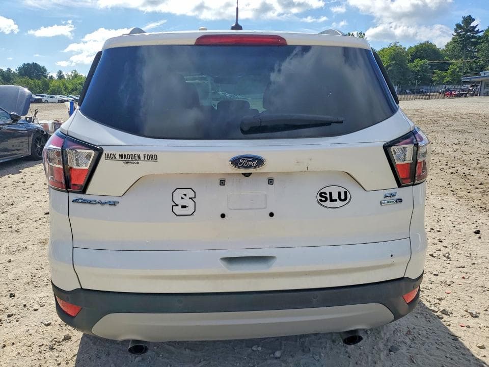 2017 FORD ESCAPE SE 6