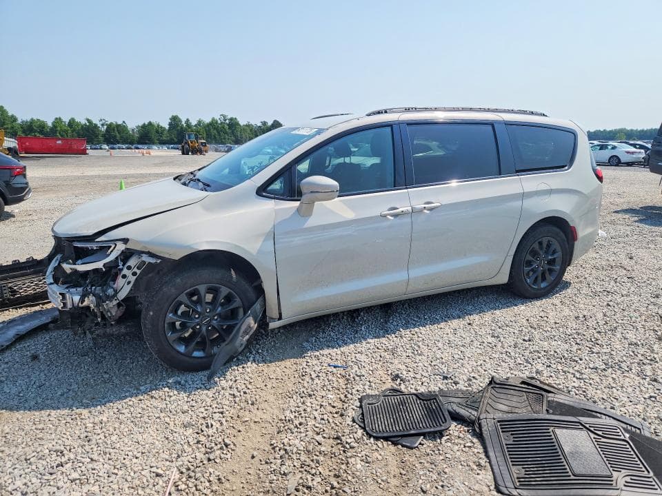 2021 CHRYSLER PACIFICA TOURING - 1