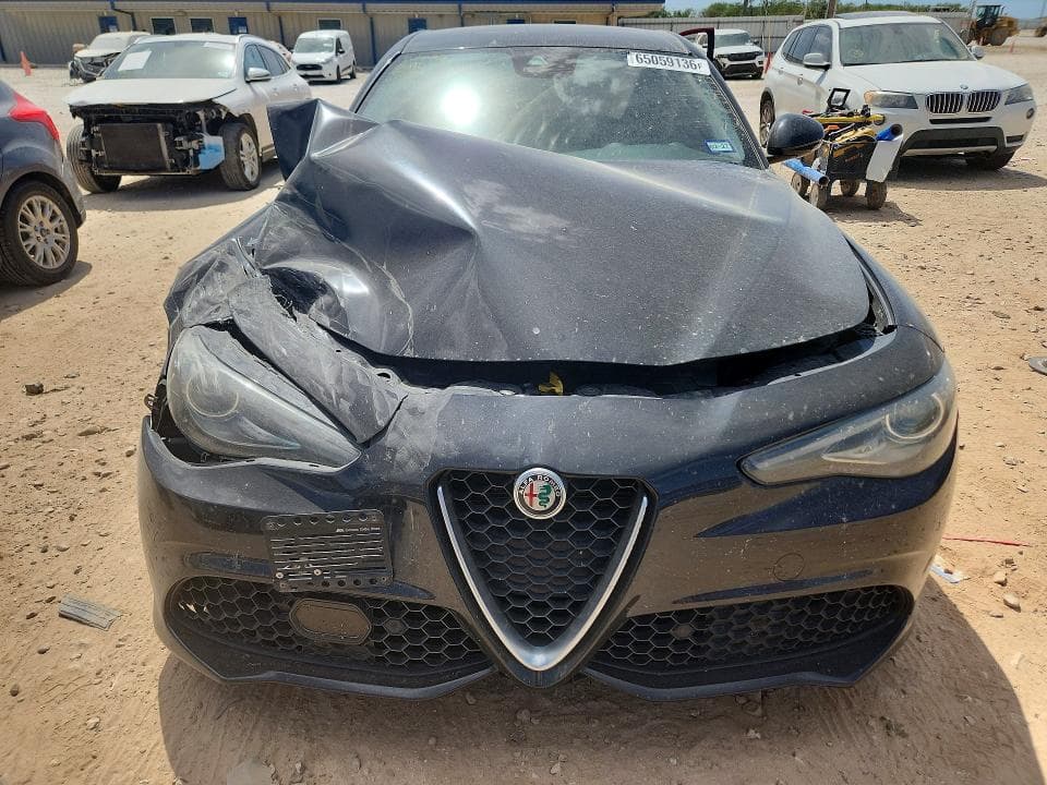 2018 ALFA ROMEO GIULIA TI 5