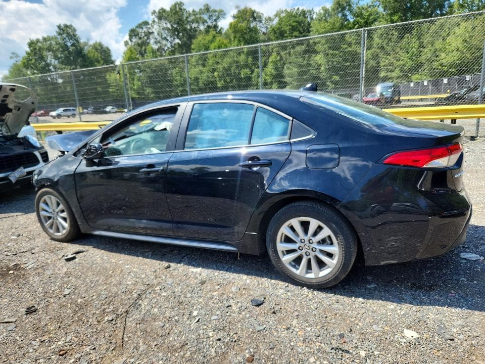 2025 TOYOTA COROLLA LE 2