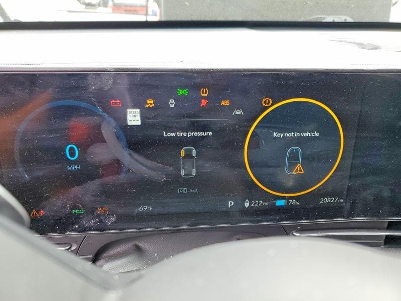 2024 HYUNDAI KONA SEL 9