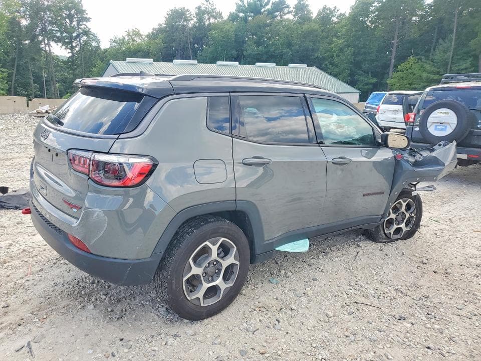 2022 JEEP COMPASS TRAILHAWK 3