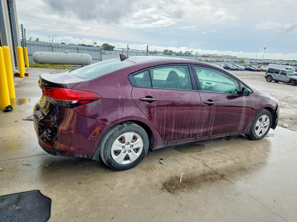 2017 KIA FORTE LX 3