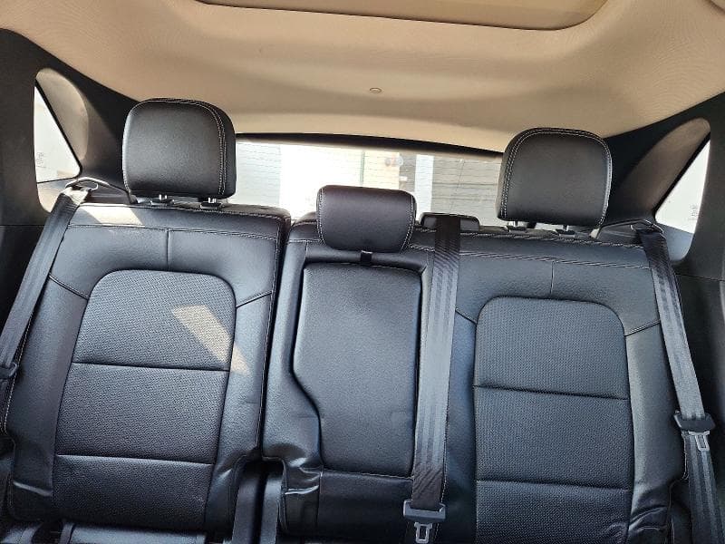 2020 FORD ESCAPE TITANIUM 10