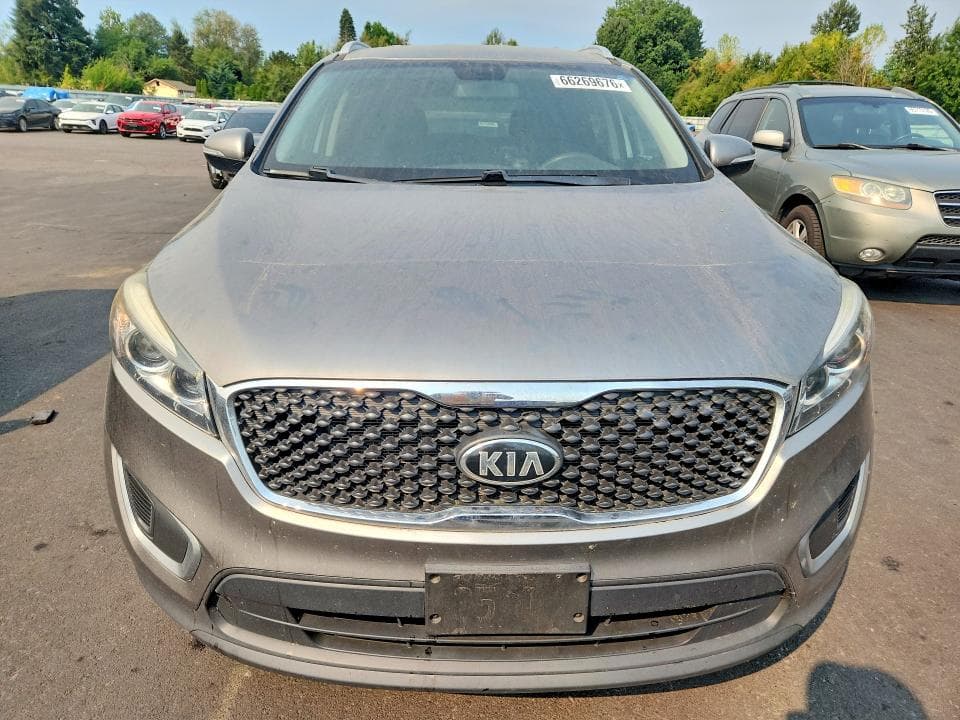 2017 KIA SORENTO LX 5