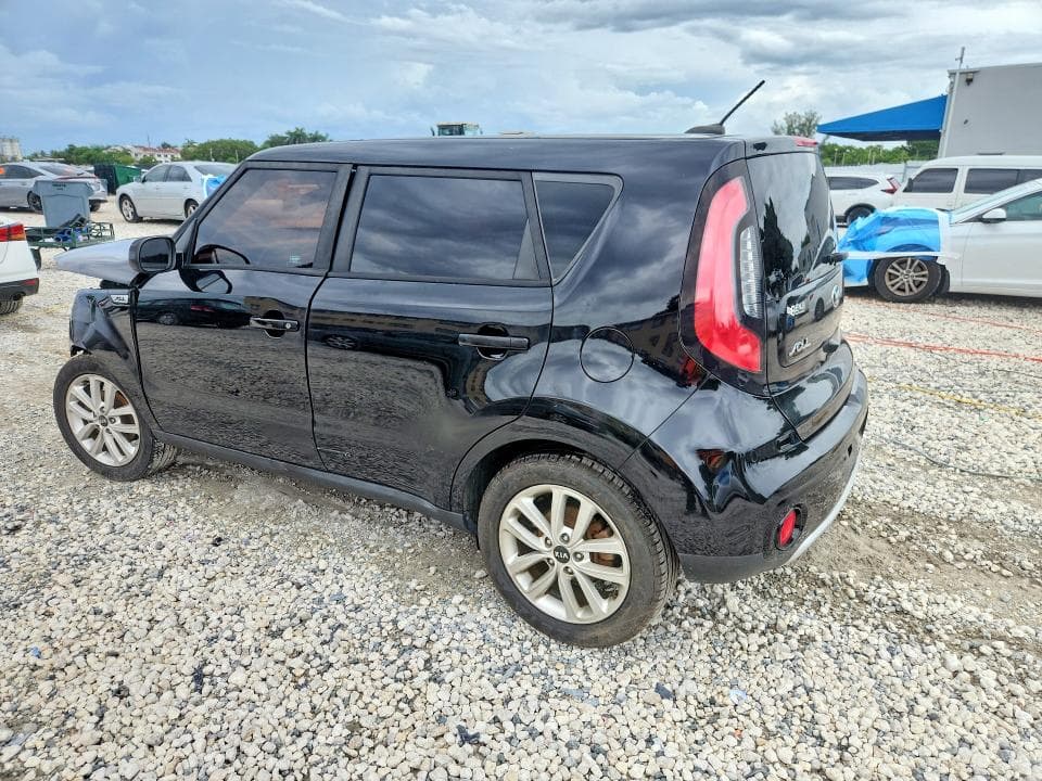 2017 KIA SOUL + 2