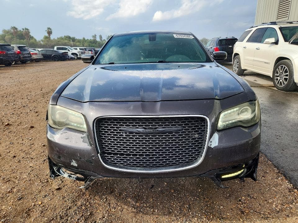 2018 CHRYSLER 300 S 5