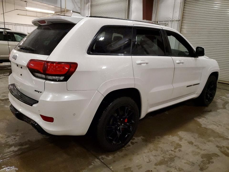 2017 JEEP GRAND CHEROKEE SRT-8 3