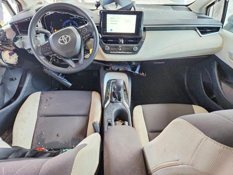 2026 TOYOTA COROLLA LE 8