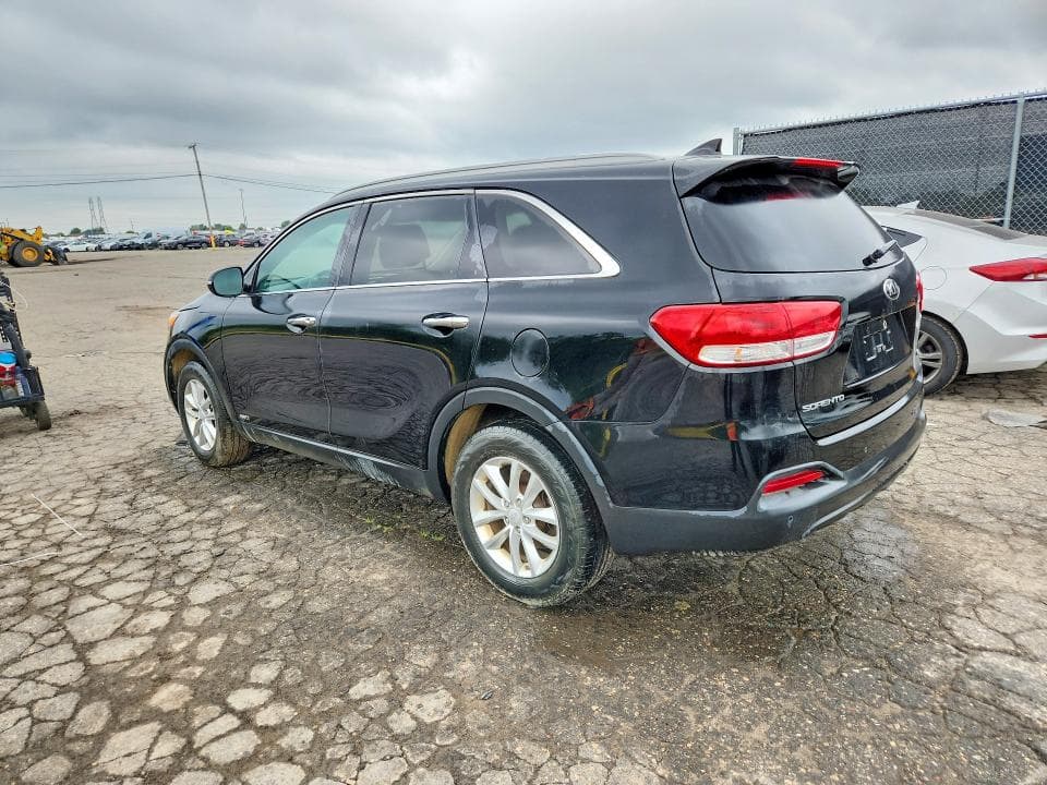 2017 KIA SORENTO LX 2