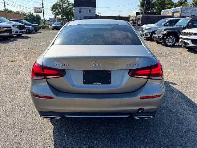2019 MERCEDES-BENZ A 220 4MATIC 12