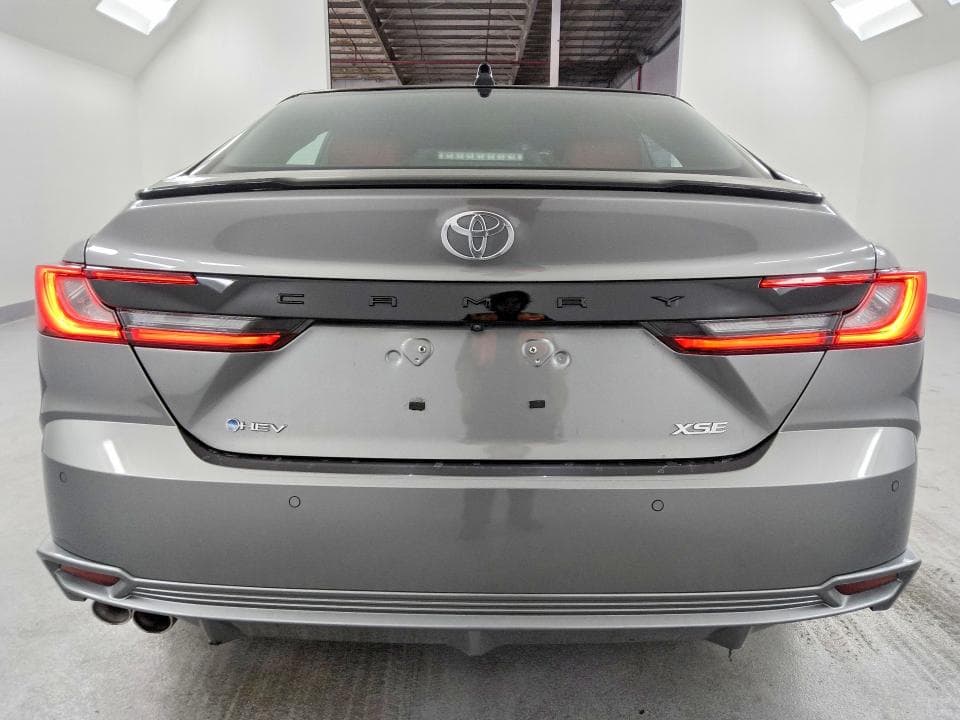 2025 TOYOTA CAMRY XSE 6
