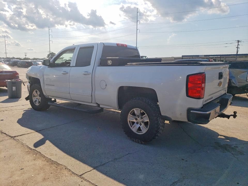 2017 CHEVROLET SILVERADO C1500 LT 2