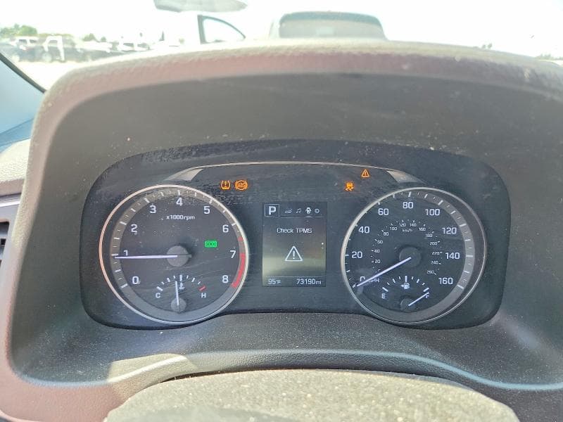 2018 HYUNDAI ELANTRA VALUE EDITION 9