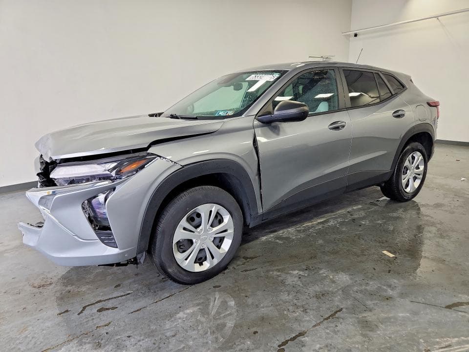 2024 CHEVROLET TRAX LS - 1