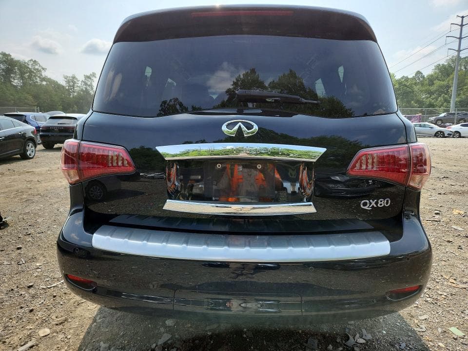 2017 INFINITI QX80 BASE 6