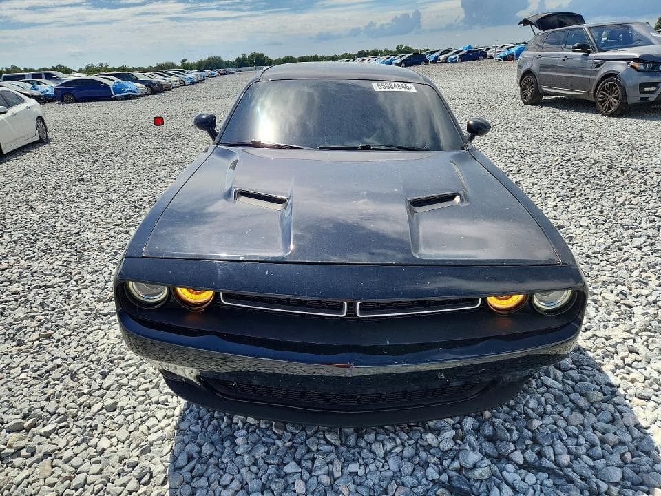 2019 DODGE CHALLENGER SXT 5