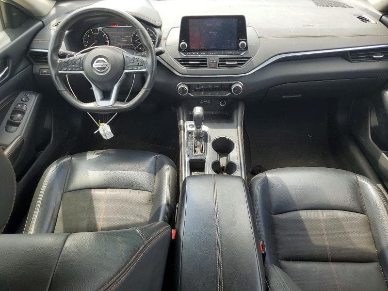 2022 NISSAN ALTIMA SR 8