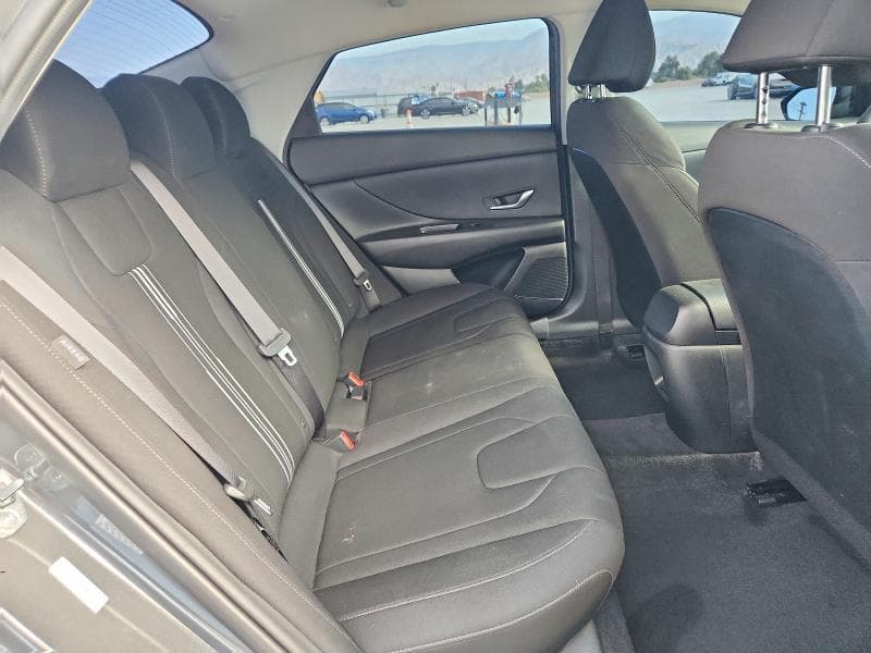 2024 HYUNDAI ELANTRA SEL 10