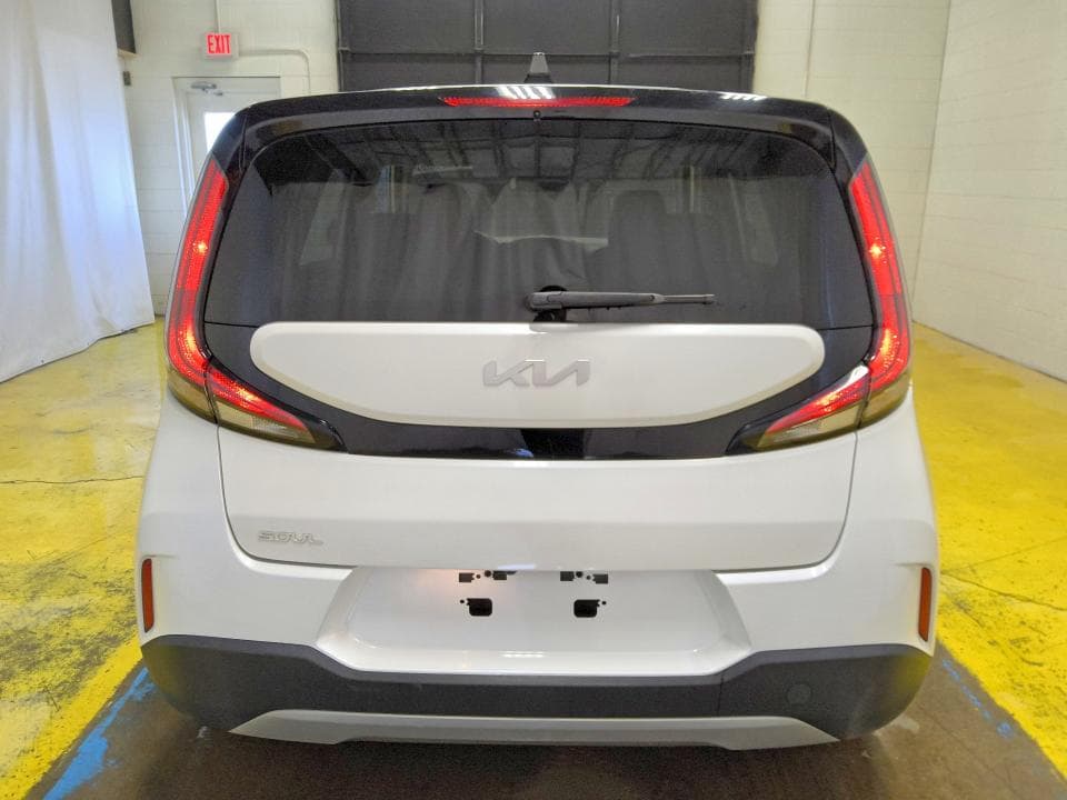 2023 KIA SOUL LX 6