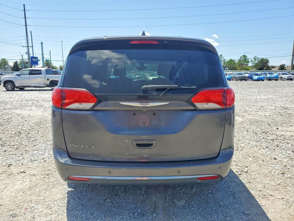 2018 CHRYSLER PACIFICA TOURING L 6