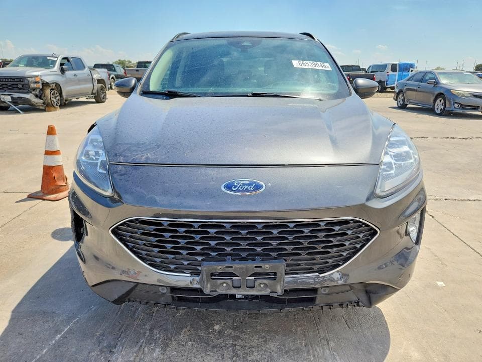 2020 FORD ESCAPE TITANIUM 5