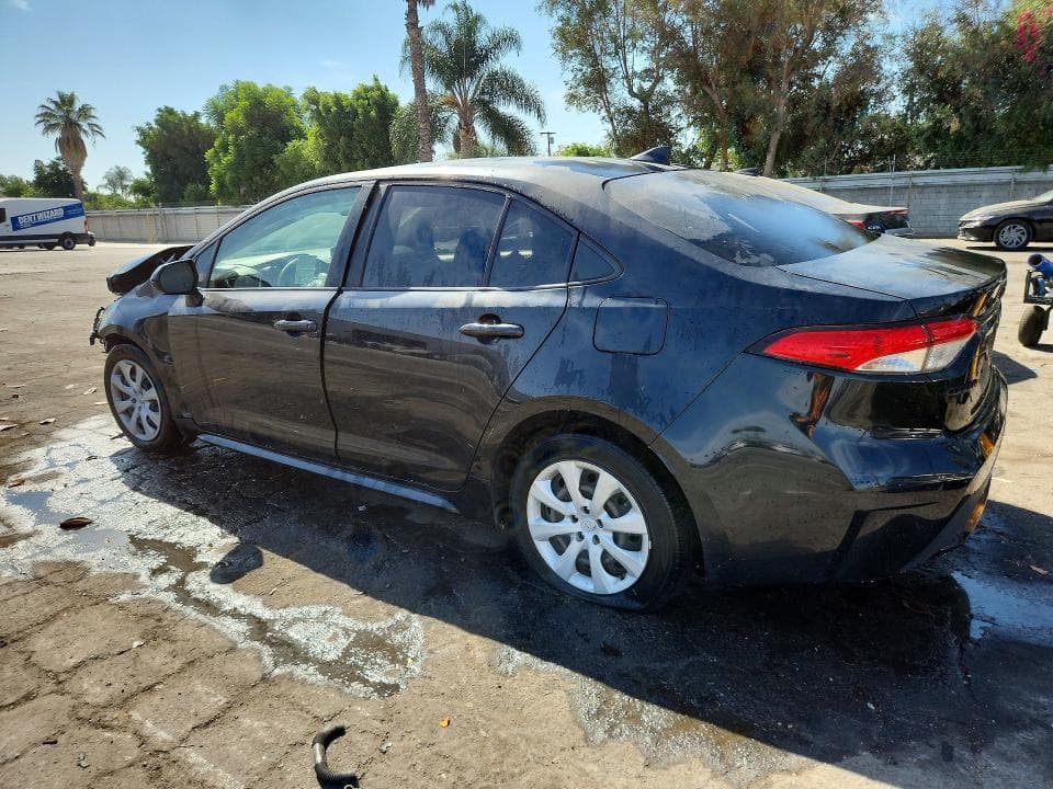 2022 TOYOTA COROLLA LE 2