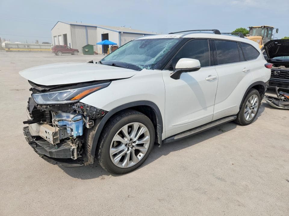 2022 TOYOTA HIGHLANDER LIMITED - 1
