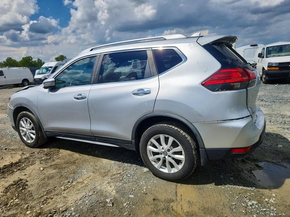 2017 NISSAN ROGUE SV 2