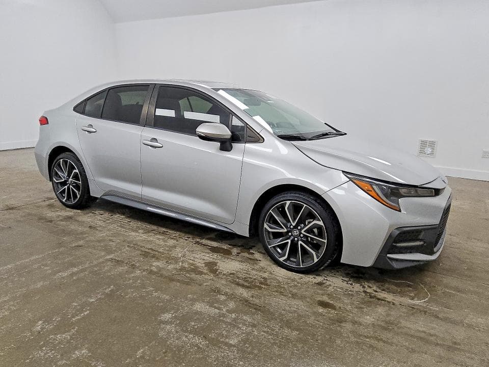 2022 TOYOTA COROLLA SE 4