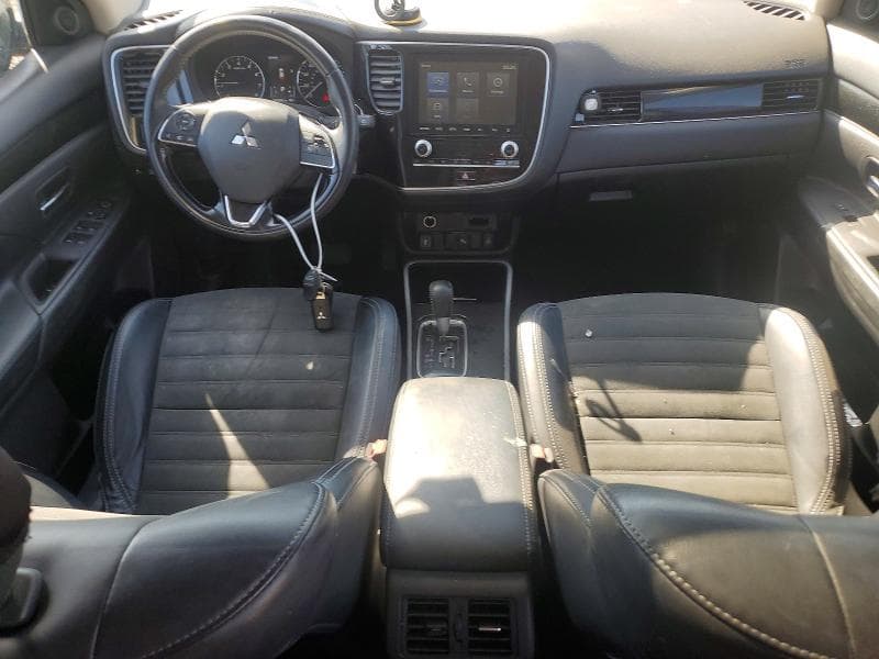 2020 MITSUBISHI OUTLANDER SE 8