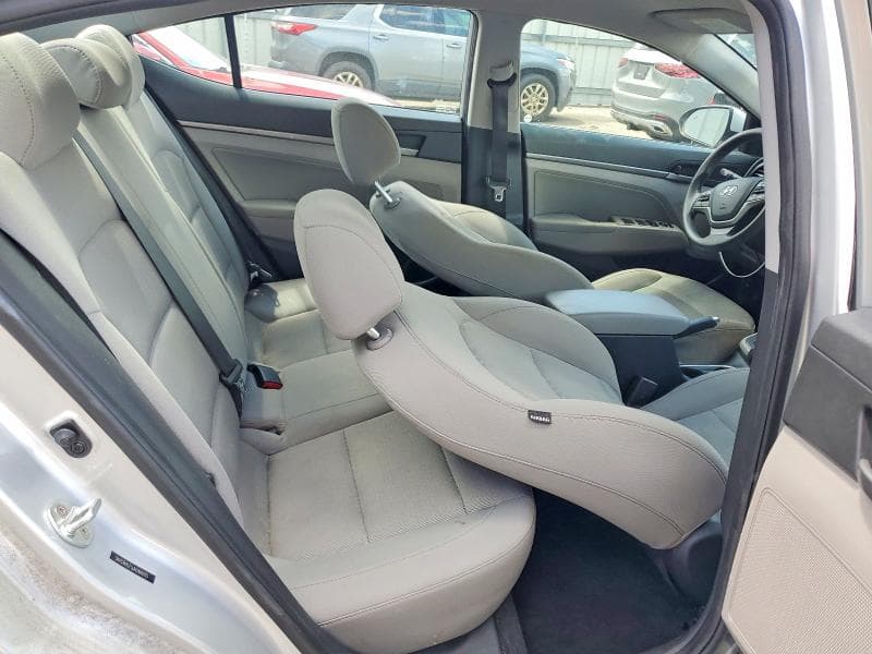 2018 HYUNDAI ELANTRA SEL 10