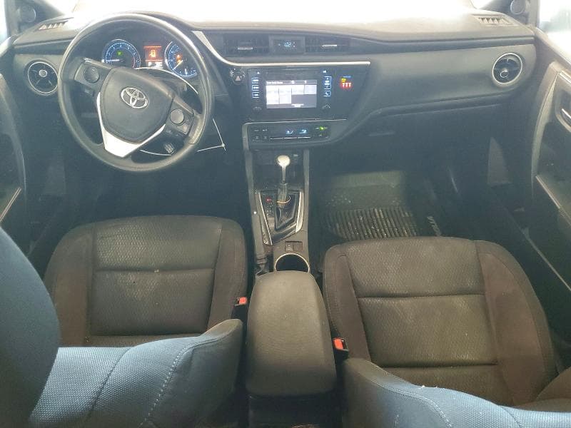 2018 TOYOTA COROLLA LE 8