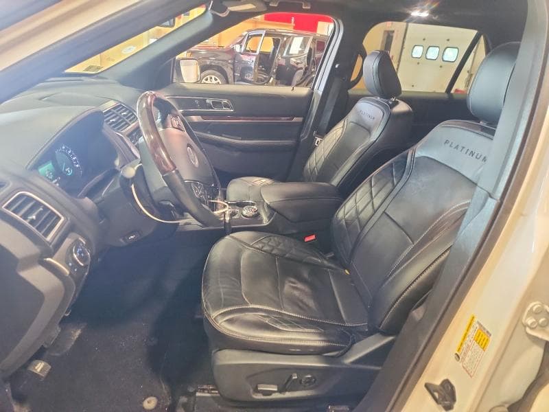 2019 FORD EXPLORER PLATINUM 7