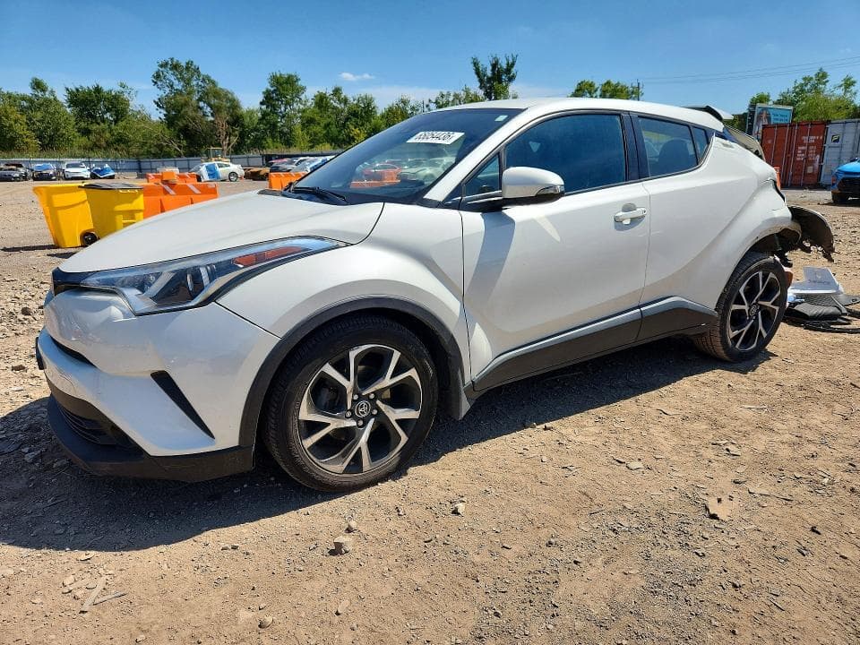 2018 TOYOTA C-HR XLE PREMIUM