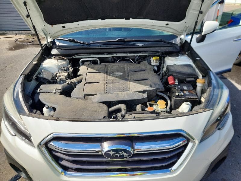2018 SUBARU OUTBACK TOURING 12