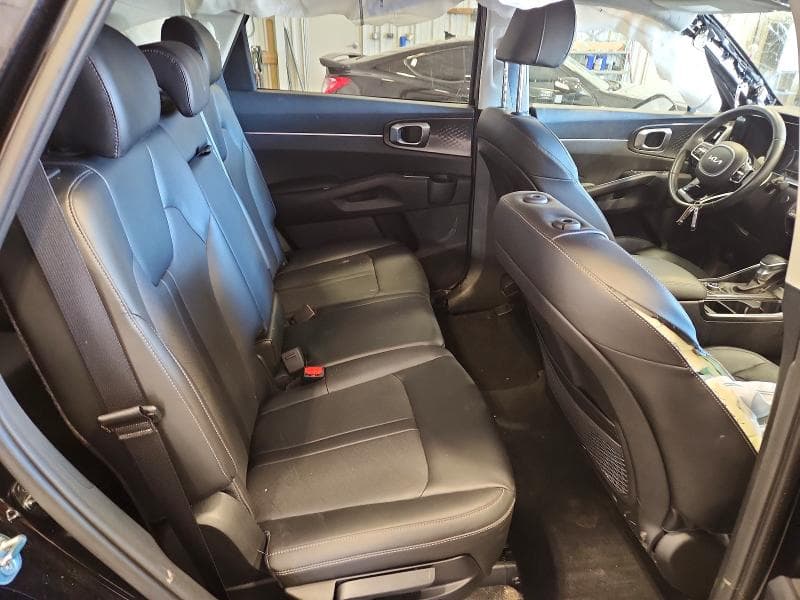 2023 KIA SORENTO S 10
